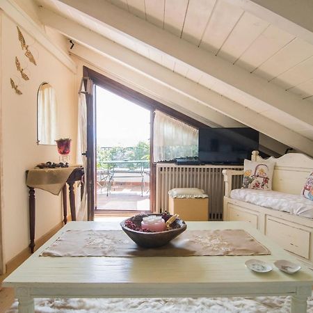 Apartamento Cozy Attic Arájova Exterior foto