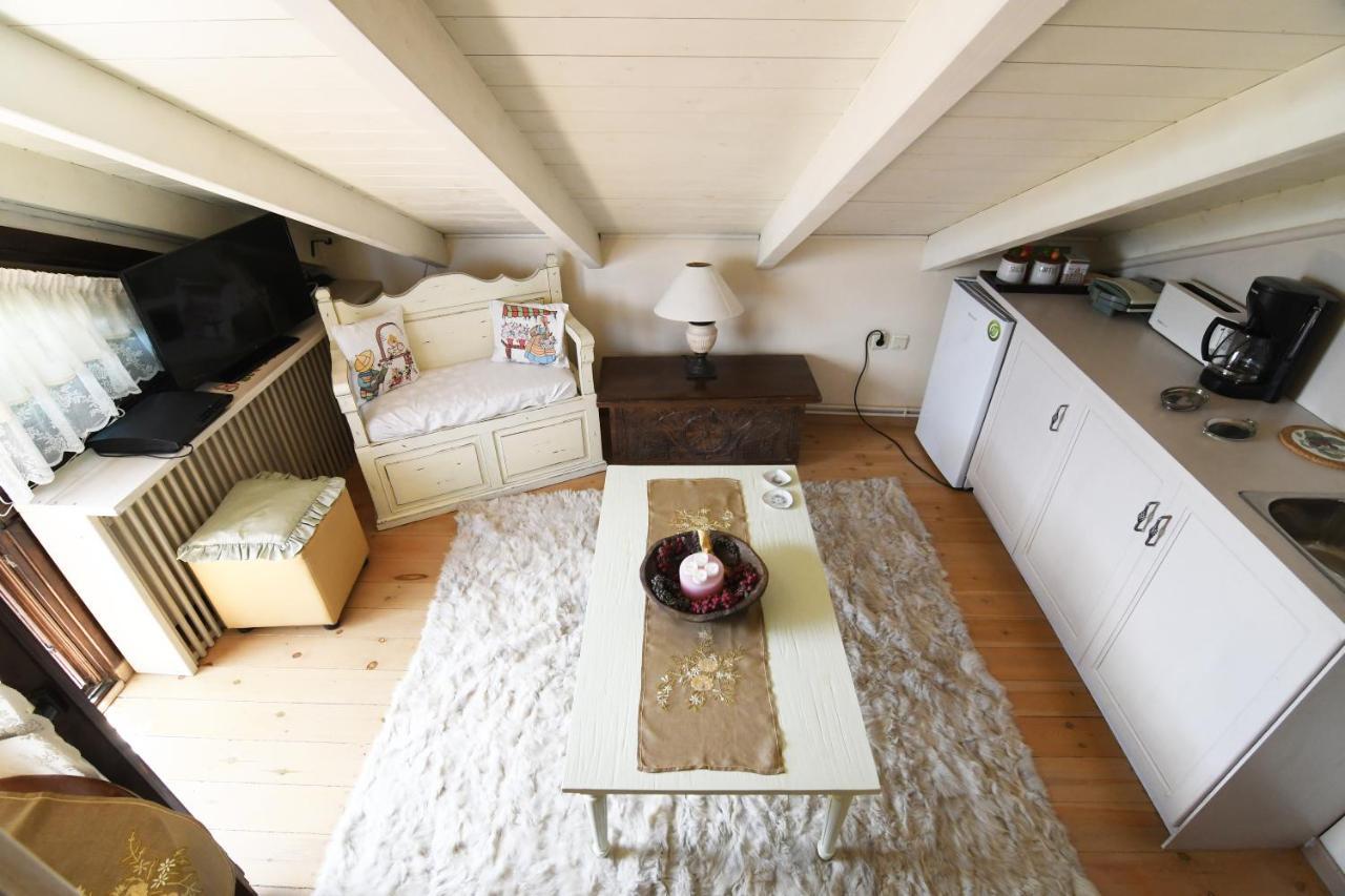 Apartamento Cozy Attic Arájova Exterior foto