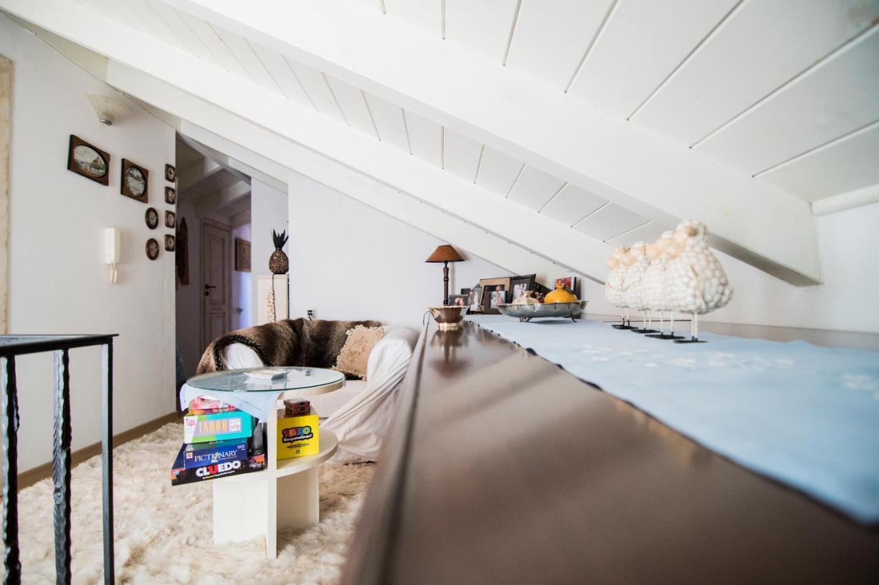 Apartamento Cozy Attic Arájova Exterior foto